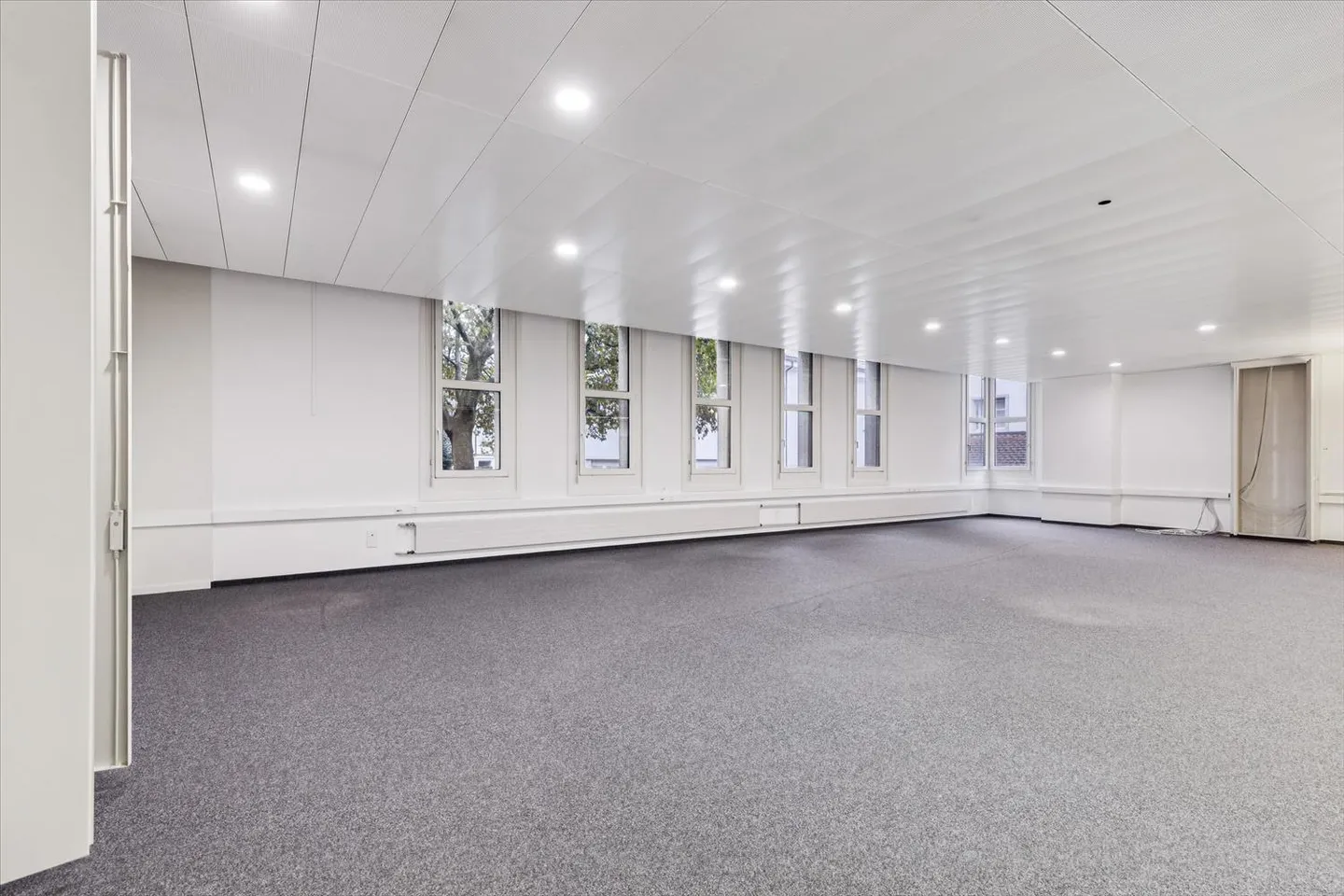 Ufficio luminoso – 175 m² pronto per essere abitato - Foto 5 di 7