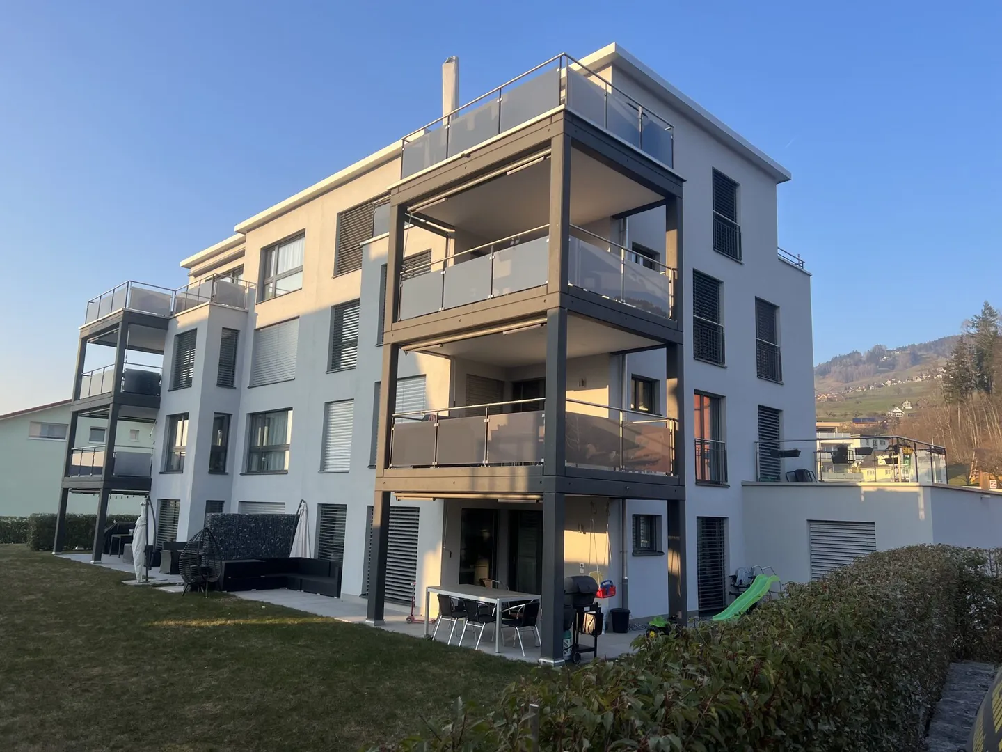 4.5-Zimmer-Gartenwohnung in Kaltbrunn - Foto 1 von 9