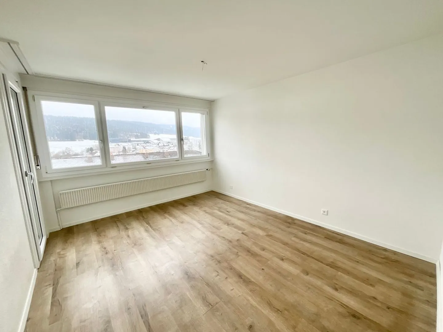 Wohnung mit 3.5 Zimmern, Balkon und Aufzug - Foto 1 von 7