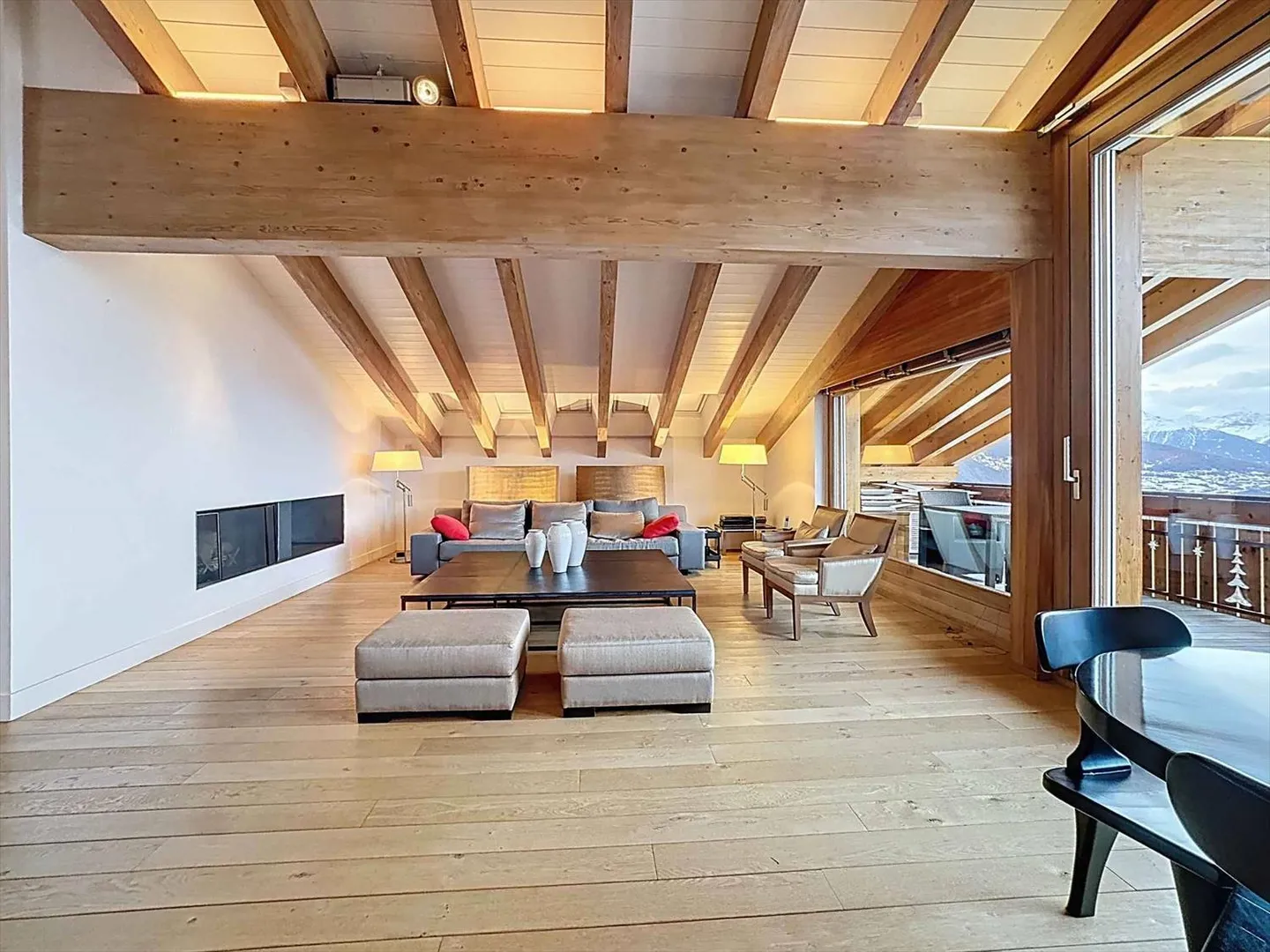 RARE UND EINZIGARTIG - Wunderschönes Penthouse-Duplex mit außergewöhnlichem Blick - Foto 4 von 13