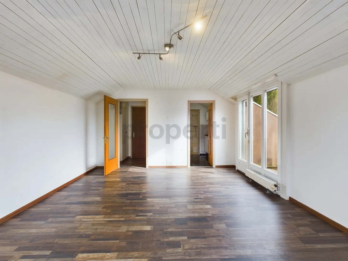 Piccolo ma carino: appartamento con 1 camera a Wyssachen con balcone in una posizione tranquilla - Foto 4 di 9