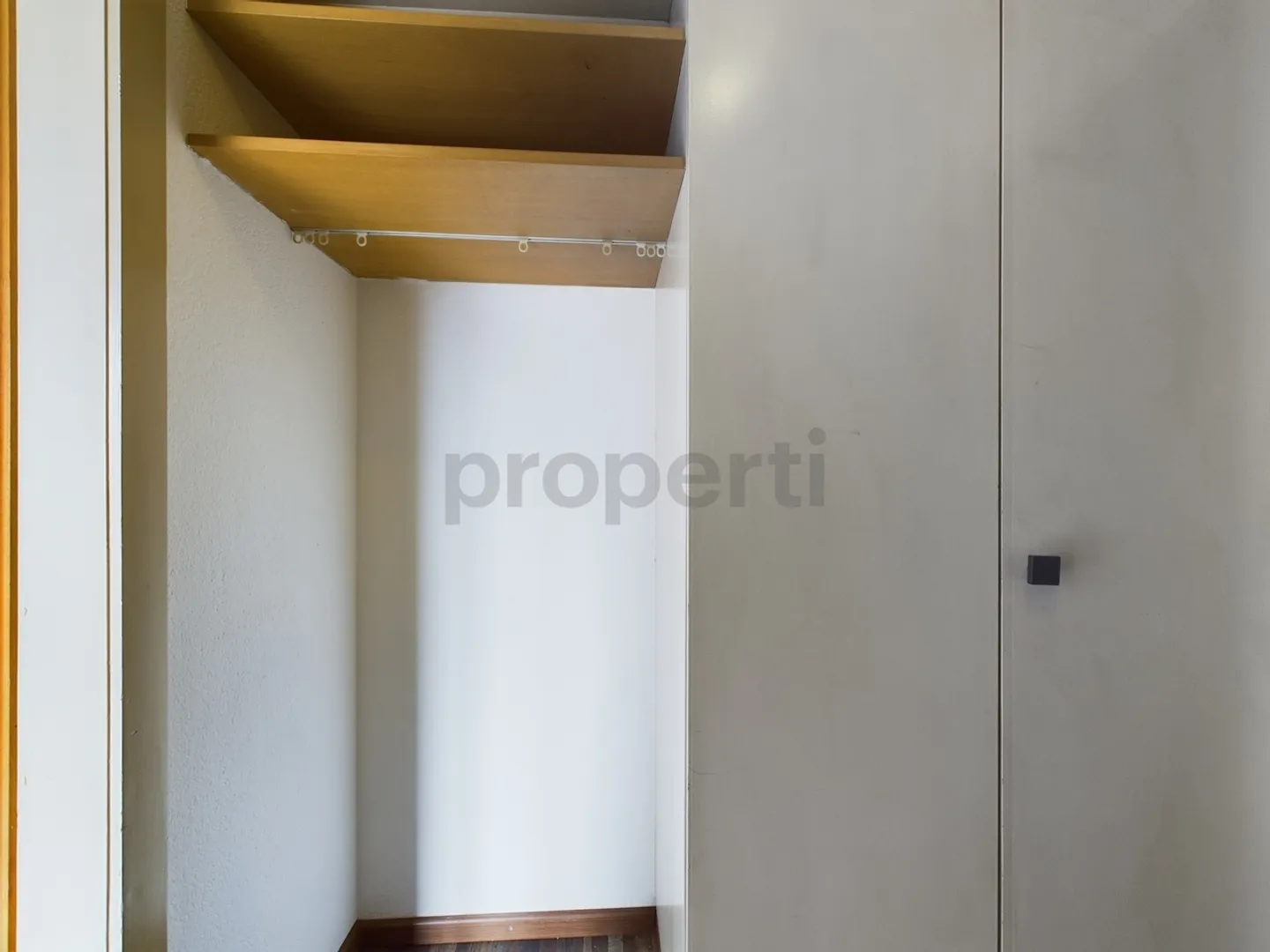 Piccolo ma carino: appartamento con 1 camera a Wyssachen con balcone in una posizione tranquilla - Foto 5 di 9