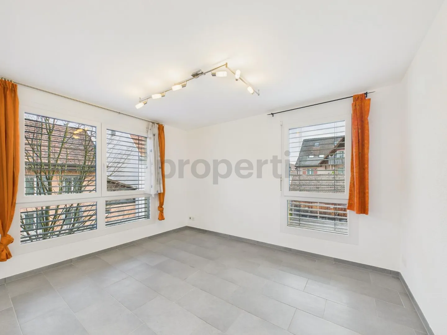 Moderne Minergie-Wohnung mit Terrasse - Foto 7 von 11