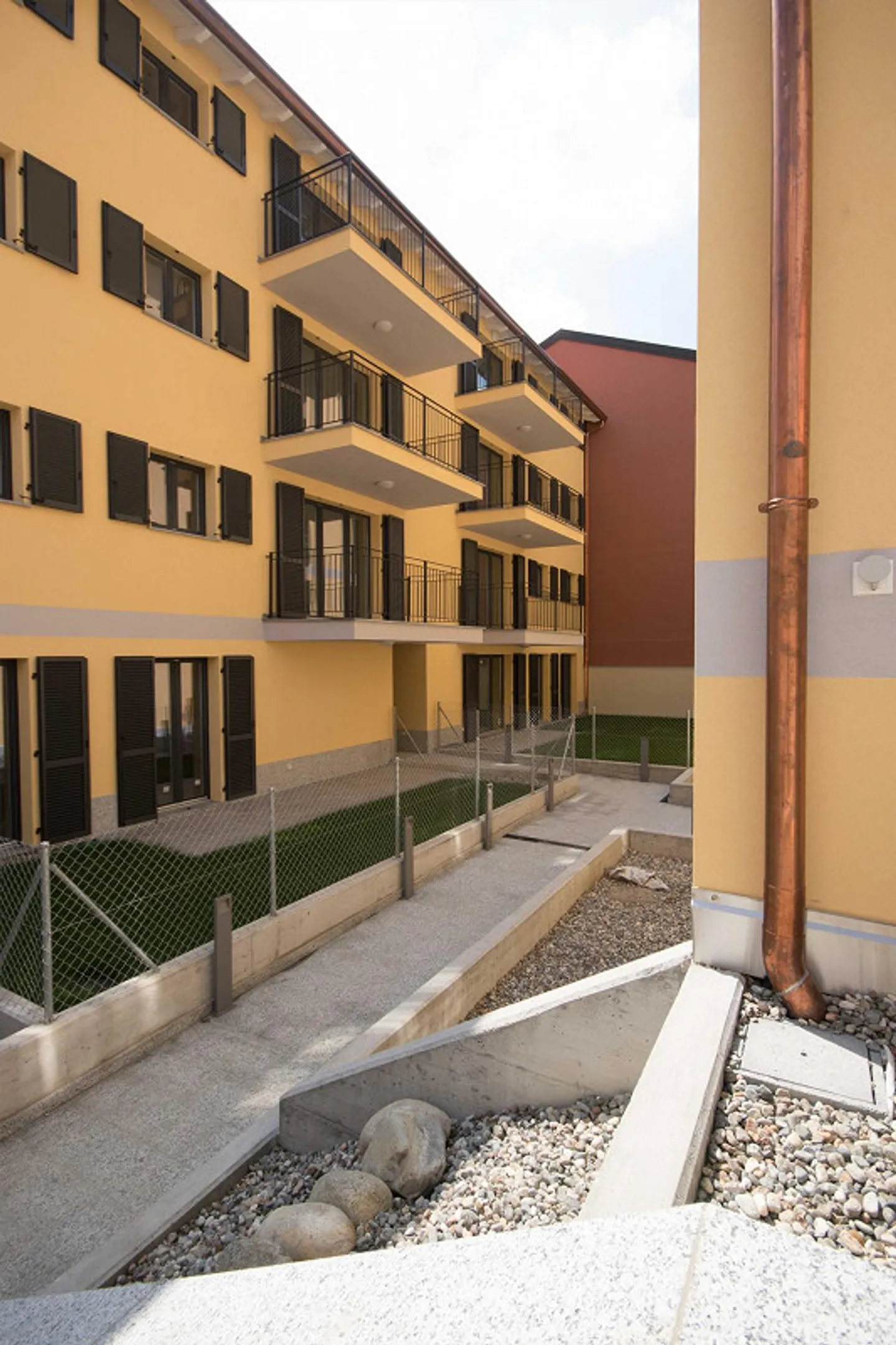 3.5-ZIMMER-WOHNUNG IN NOVAZZANO SOFORT VERFÜGBAR - Foto 4 von 7