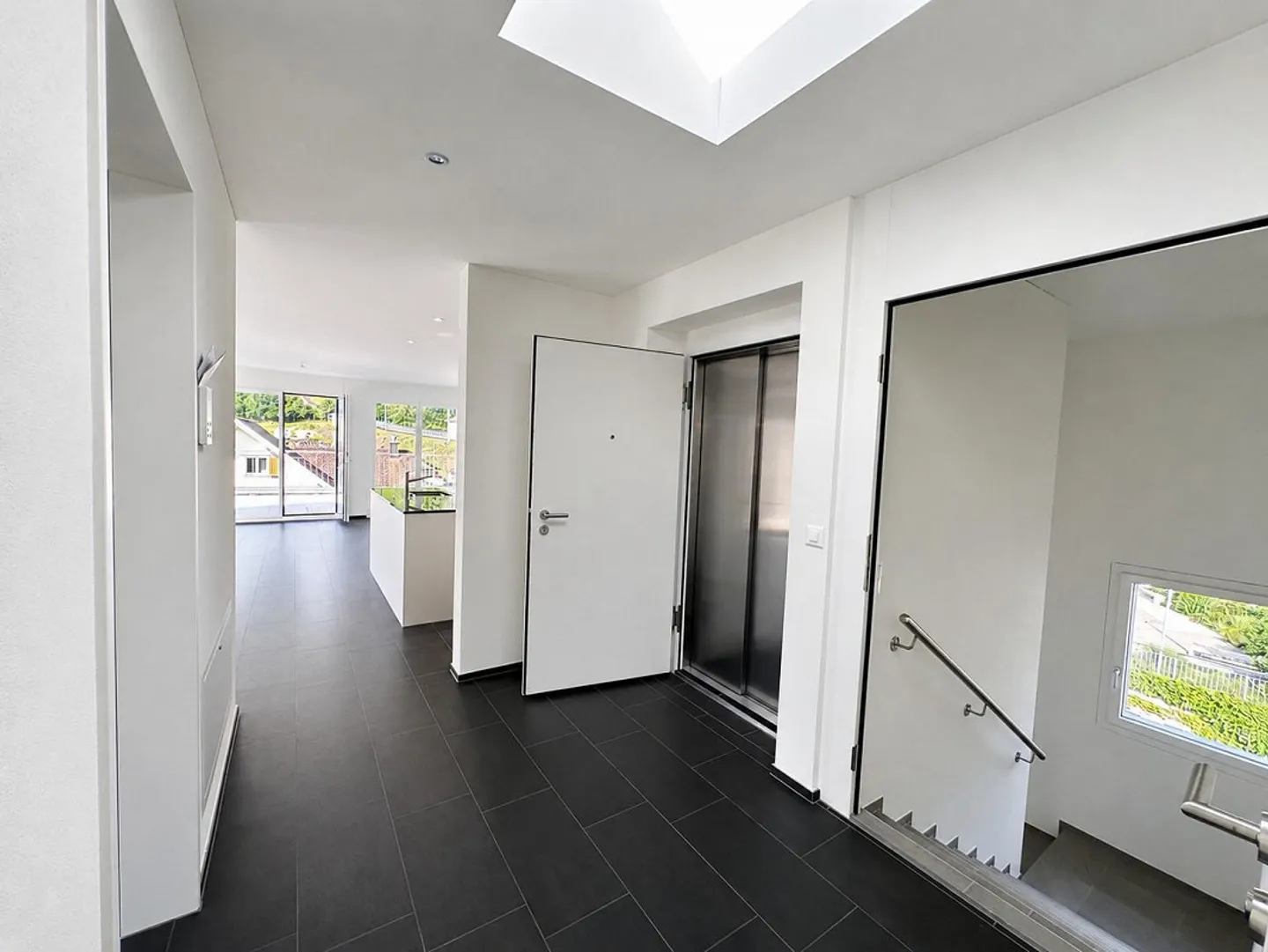 Moderne Attikawohnung in Goldau - Foto 5 von 17