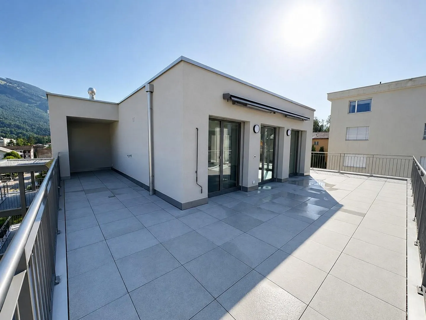 Moderne Attikawohnung in Goldau - Foto 11 von 17