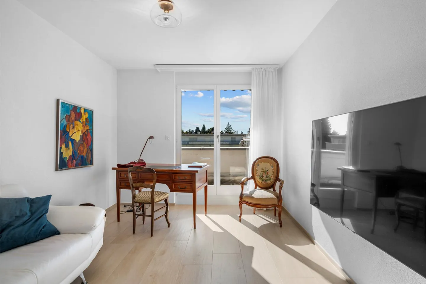 Exclusive 5 1/2 room penthouse apartment with lake view - Photo 11 of 15