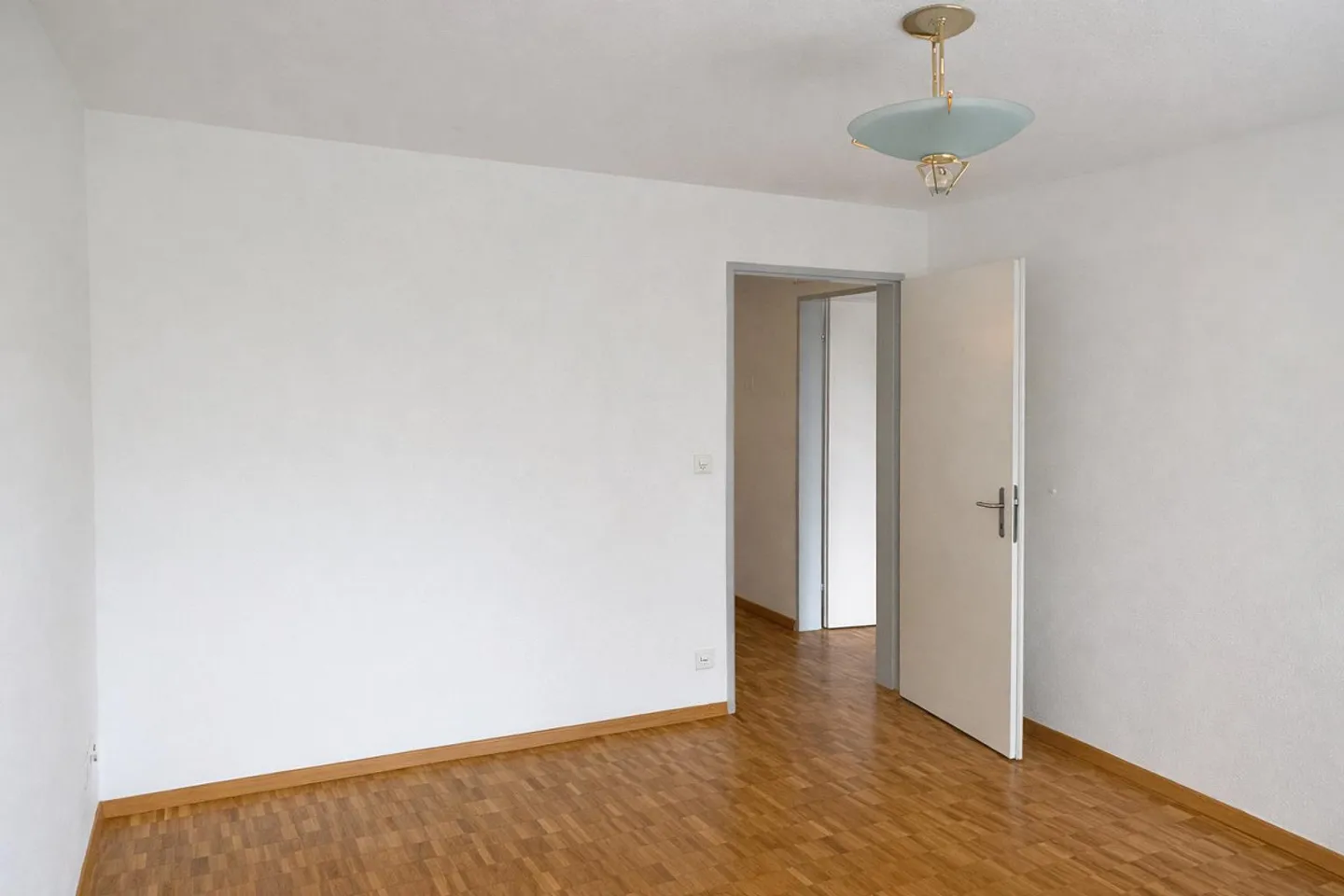 Geräumige Wohnung - Foto 8 von 12