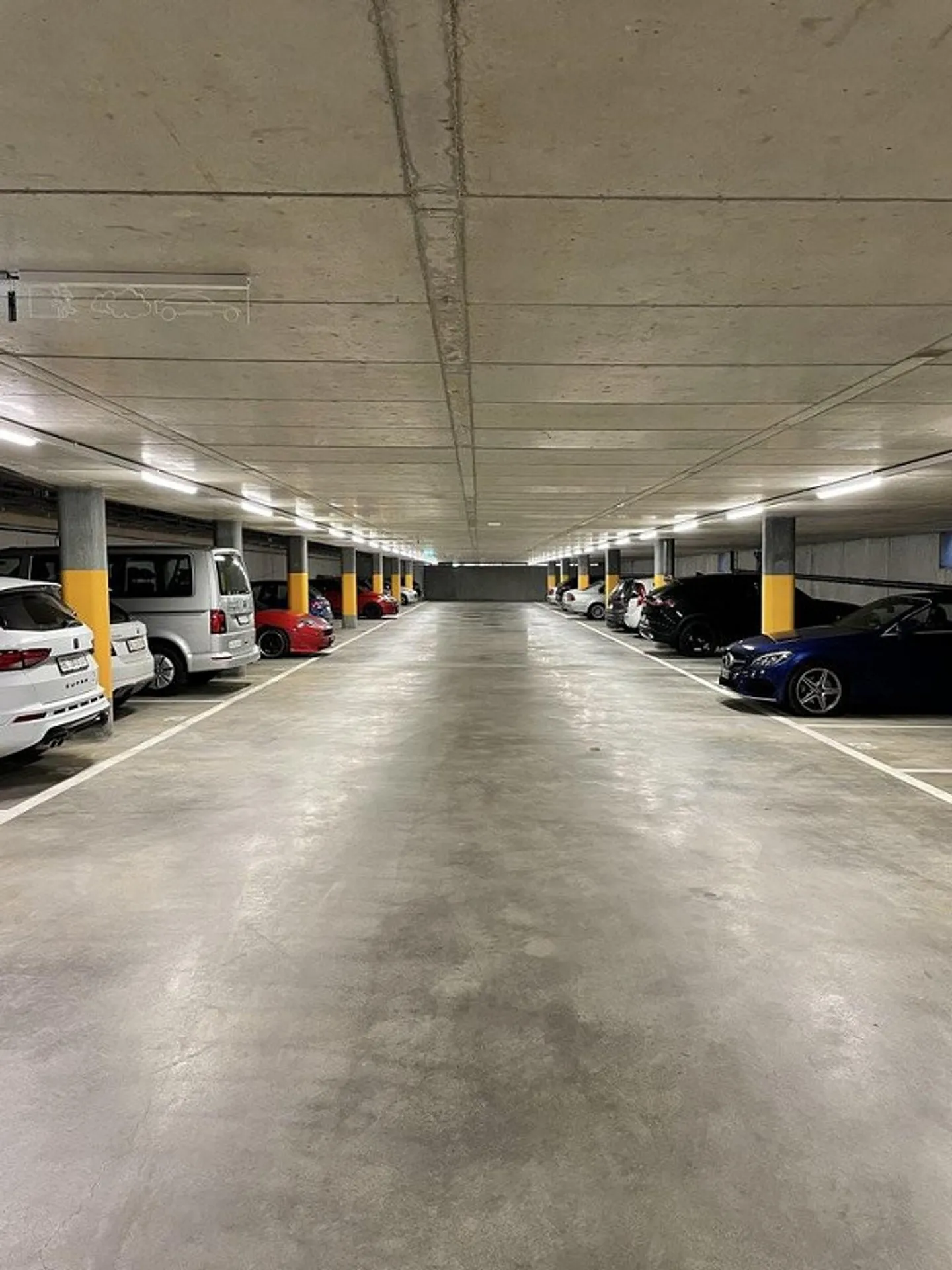 Place de parking à la gare de Lausen ! - Photo 1 sur 2