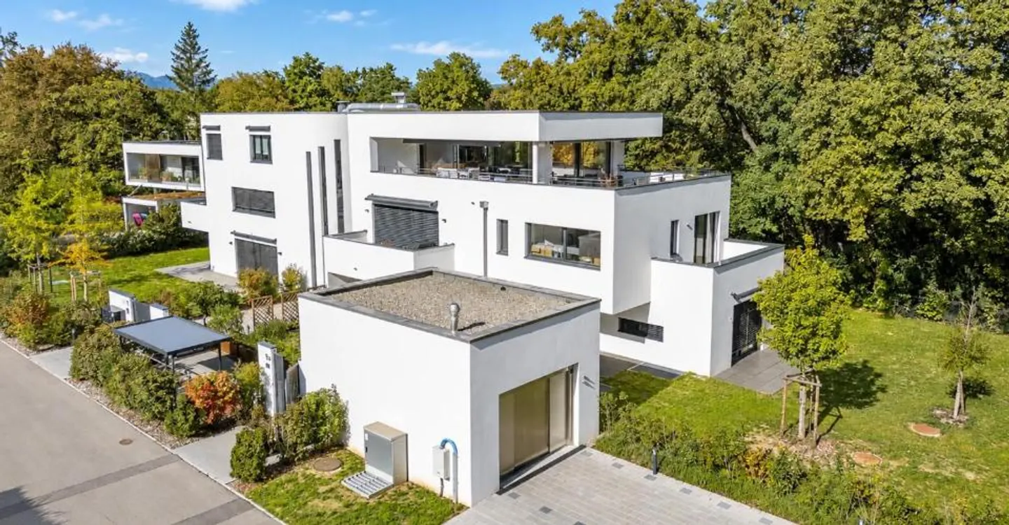 Duplex Élégant avec Jardin Privatif - Photo 1 sur 13