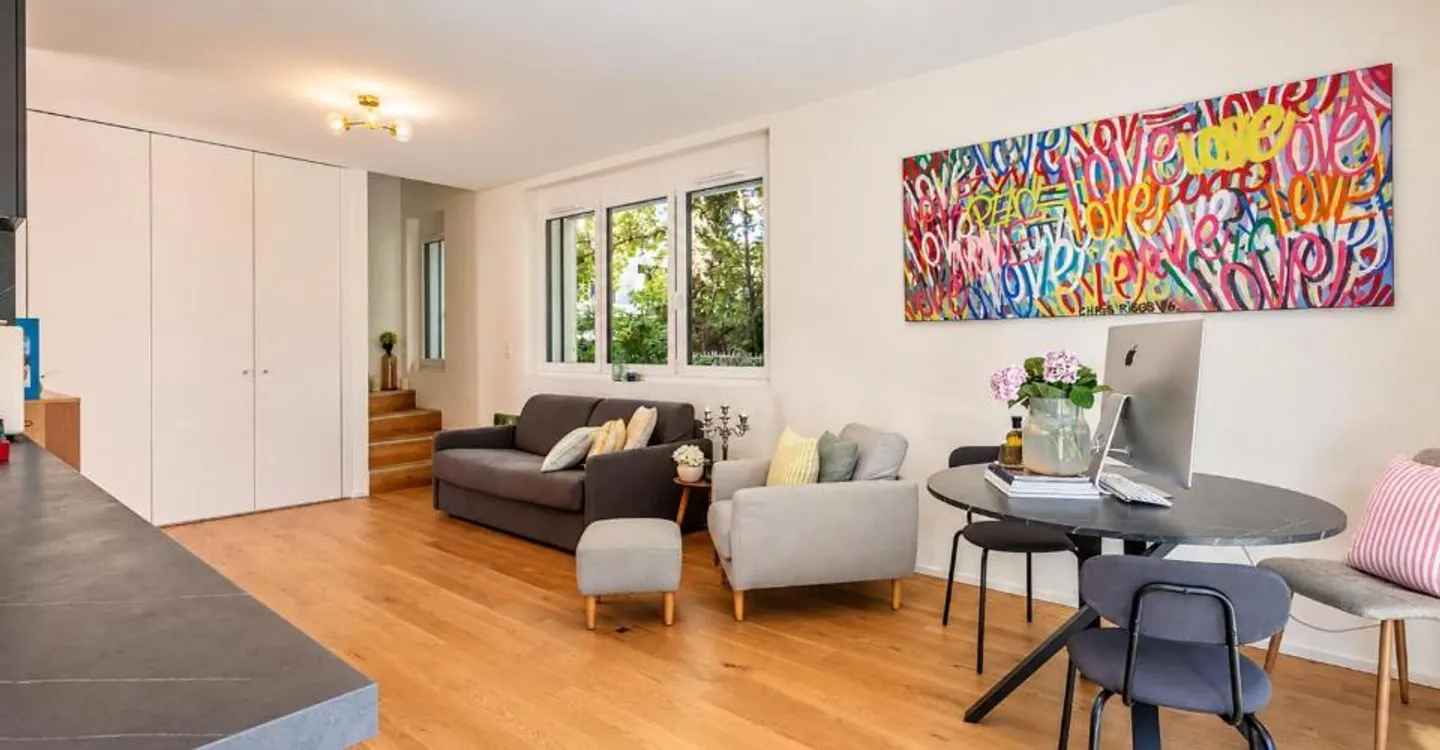Duplex Élégant avec Jardin Privatif - Photo 3 sur 13