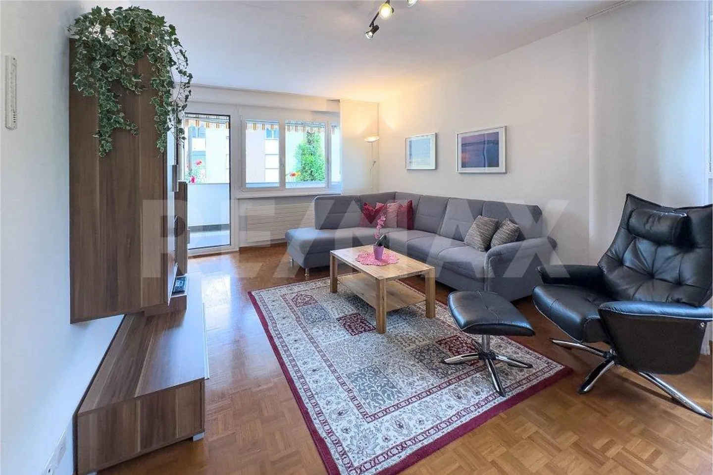 3,5-Zimmer-Wohnung mit Schwimmbad - Foto 4 von 13