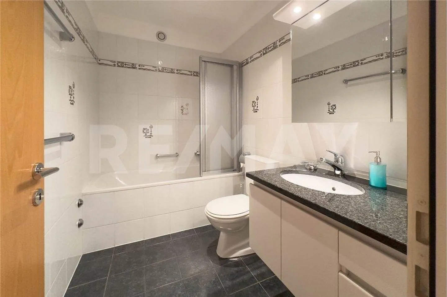 3,5-Zimmer-Wohnung mit Schwimmbad - Foto 13 von 13