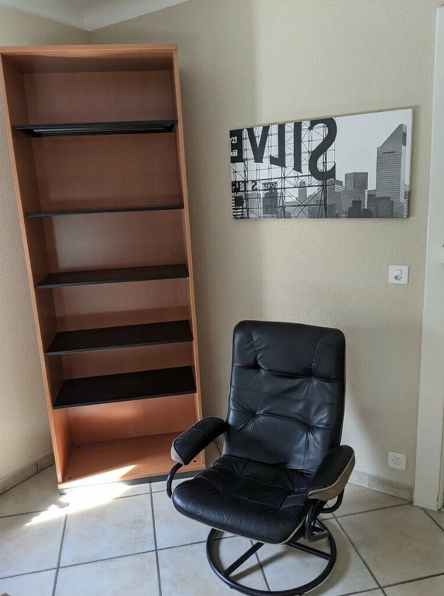 Morges Room - 1 Room - Photo 3 of 9