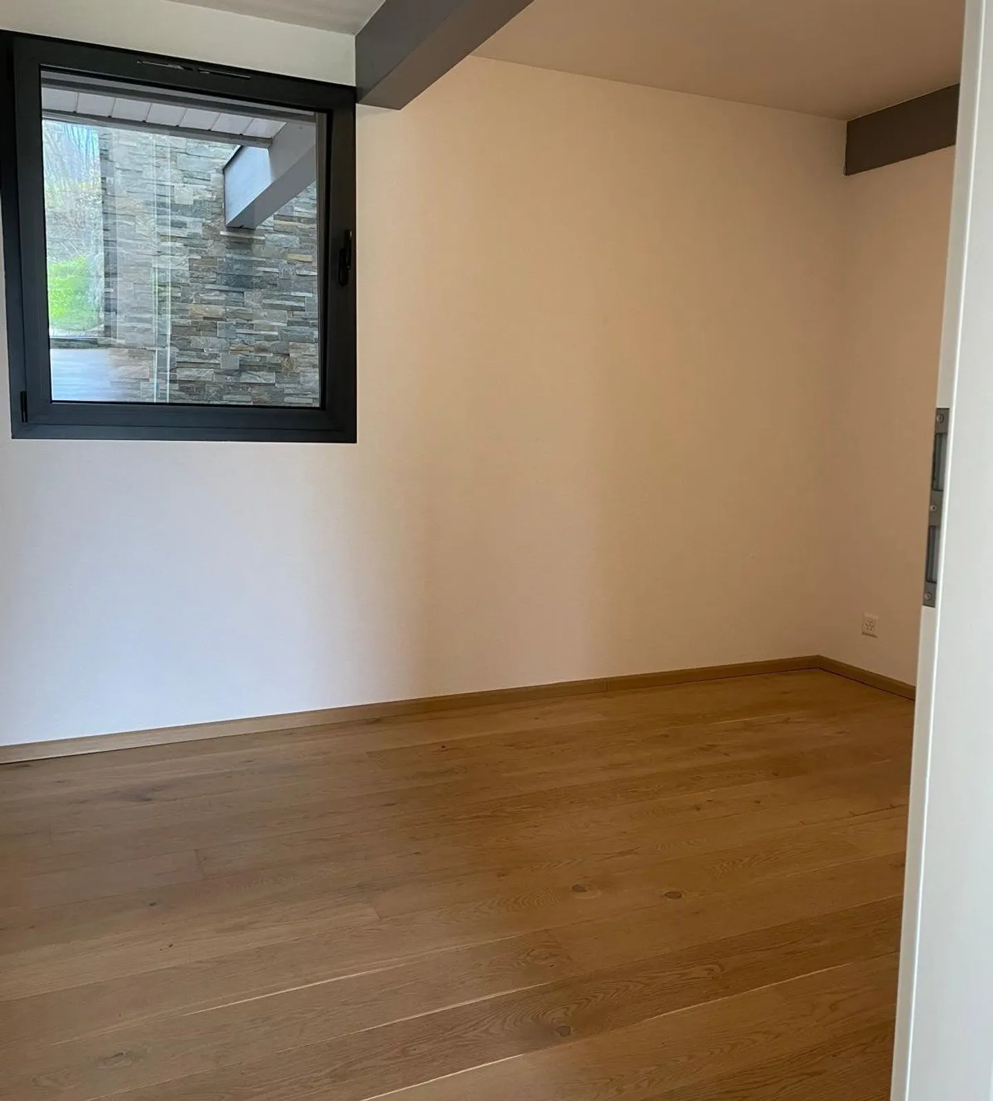 Appartamento con 3.5 stanze - Vista lago a Pont-la-Ville - Foto 6 di 9