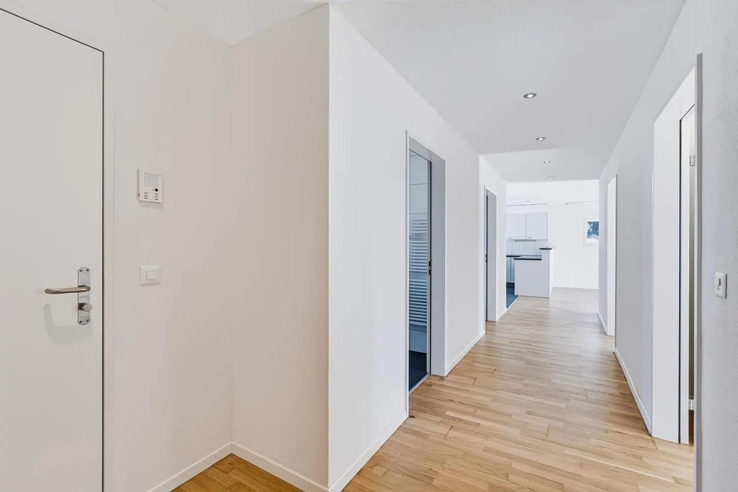 Appartamento attico esclusivo con circa 40 m² di terrazza solare - Foto 8 di 19