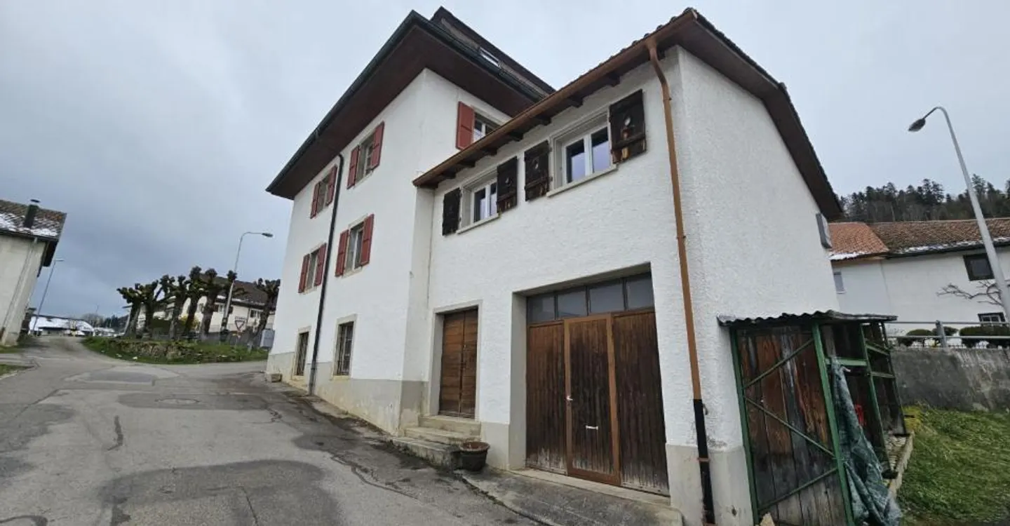 Charmantes Dorfhaus - Foto 2 von 11