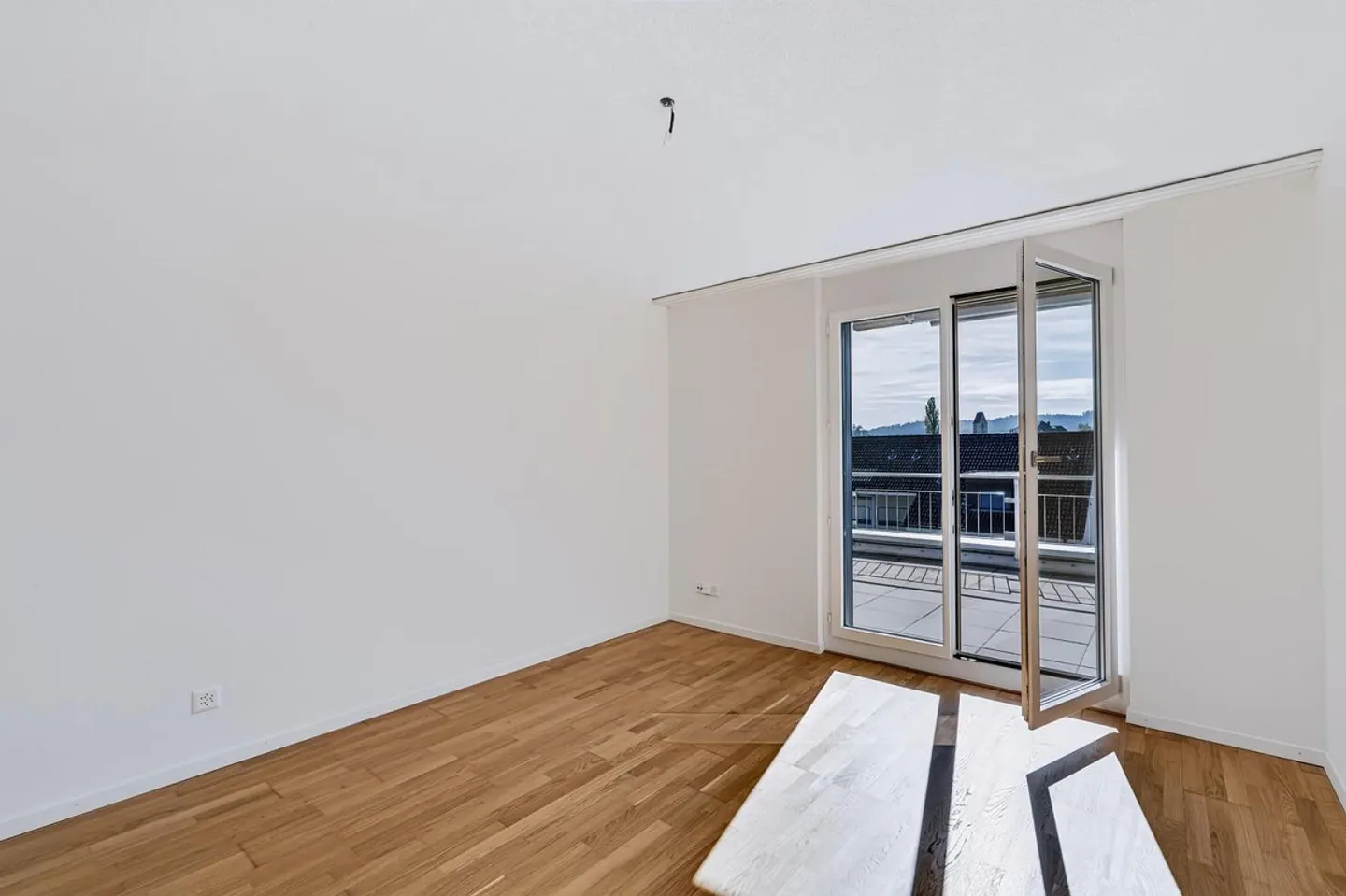 Appartamento attico esclusivo con circa 40 m² di terrazza solare - Foto 10 di 19