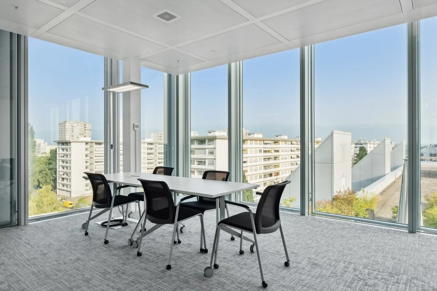 Lancy - bureaux modernes - Photo 3 sur 7