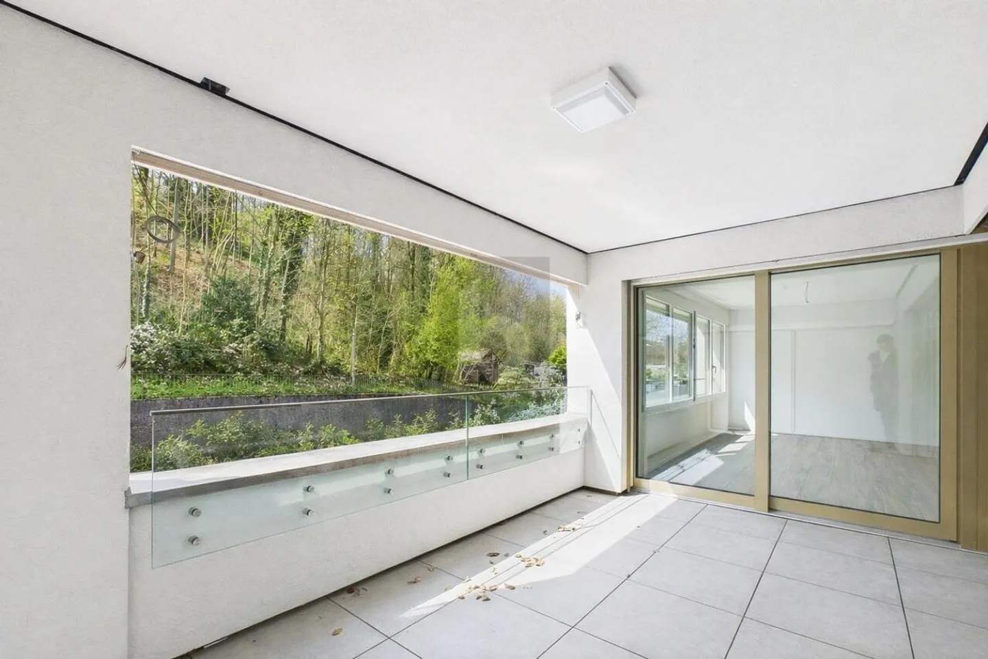 HIGH-QUALITY FIRST OCCUPANCY WITH TWO LARGE BALCONIES - Photo 2 of 6