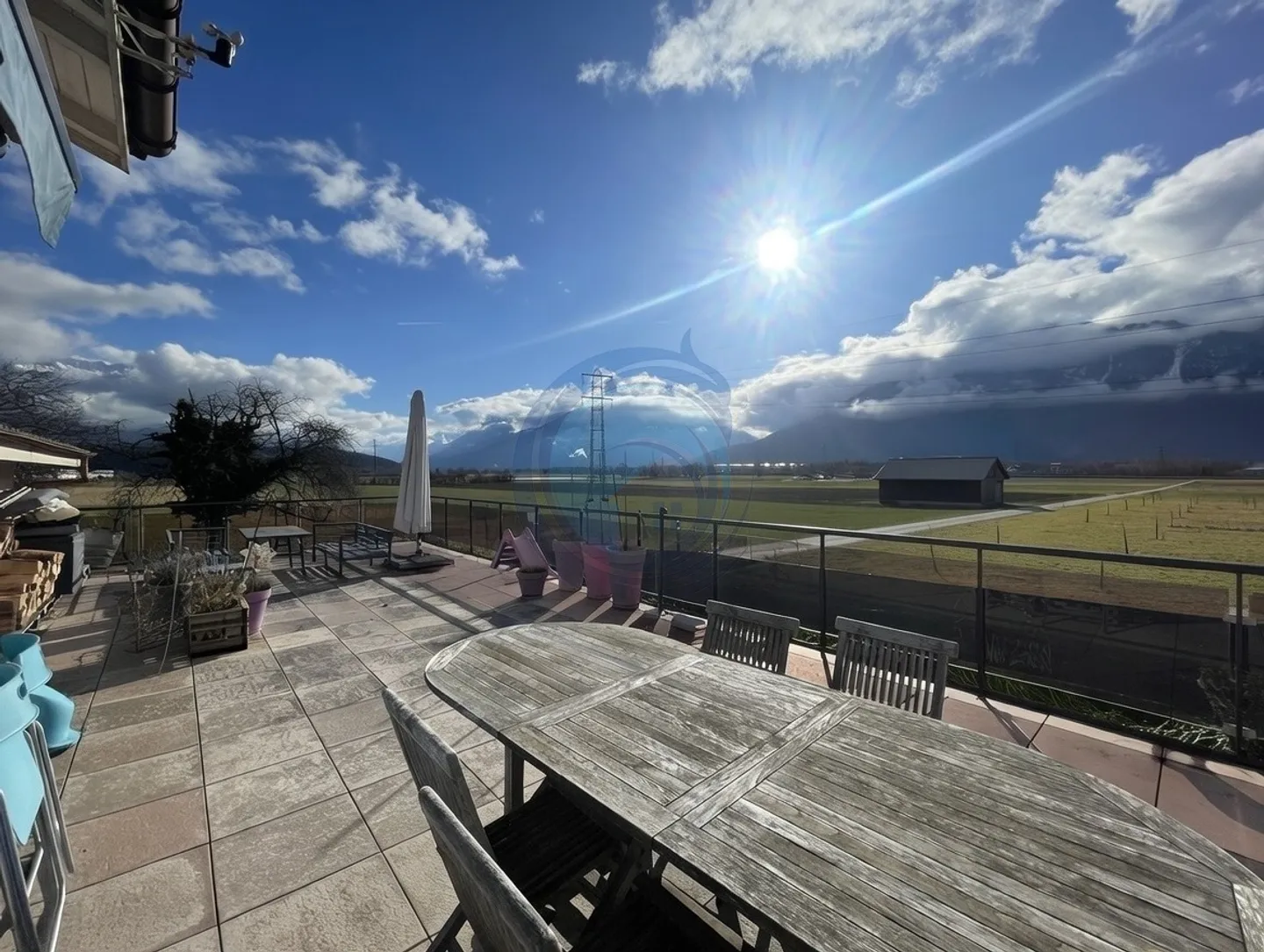 SCHÖNE 4,5-ZIMMER-WOHNUNG MIT GERÄUMIGER TERRASSE - Foto 1 von 14