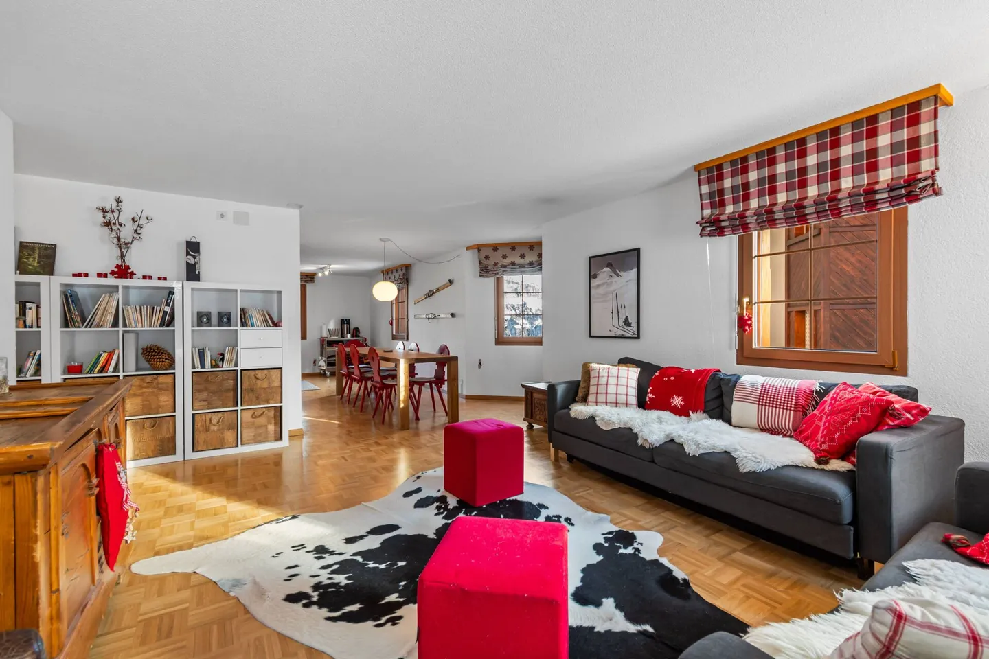 4 1/2-Room Holiday Apartment with Private Sauna and a Parking Space in the Underground Garage - Photo 3 of 20