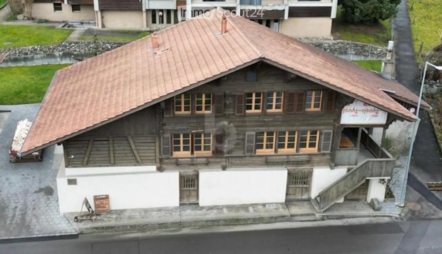 Geräumiges Familienhaus mit Seeblick - Foto 4 von 5