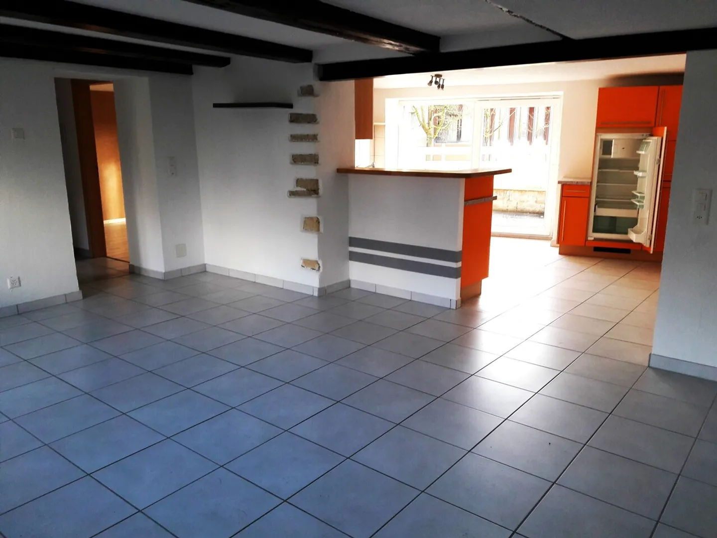 Immeuble résidentiel à vendre - Photo 3 sur 13