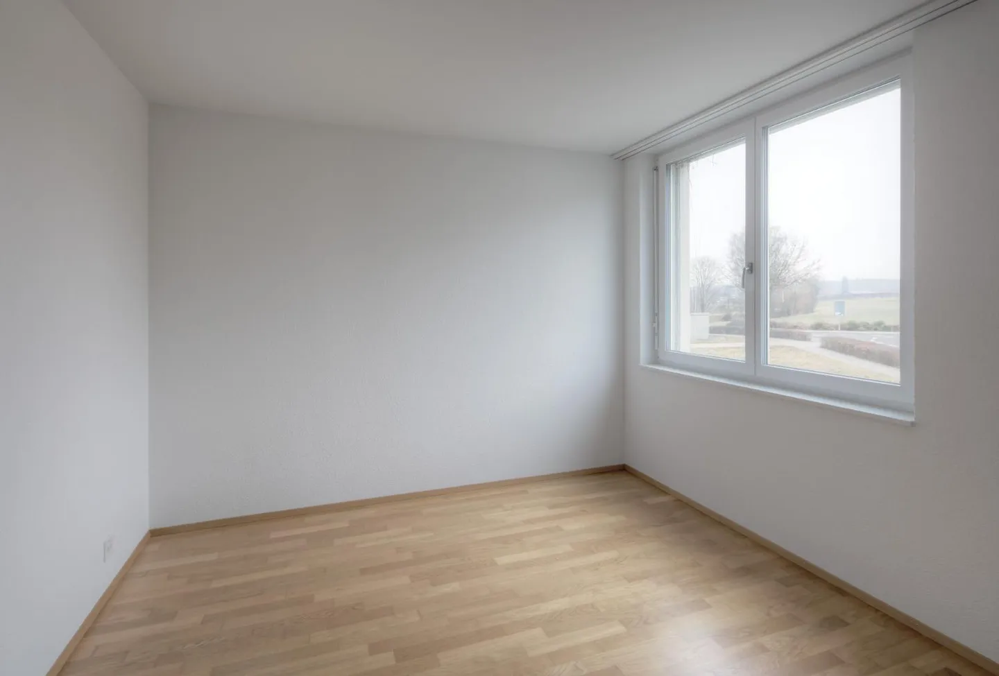 Sunny apartment with seating area sought? - Rent without deposit - Photo 6 of 8