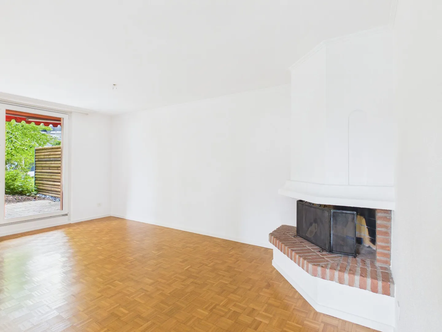 Appartement de jardin 3,5 pièces dans un emplacement calme - Photo 2 sur 18