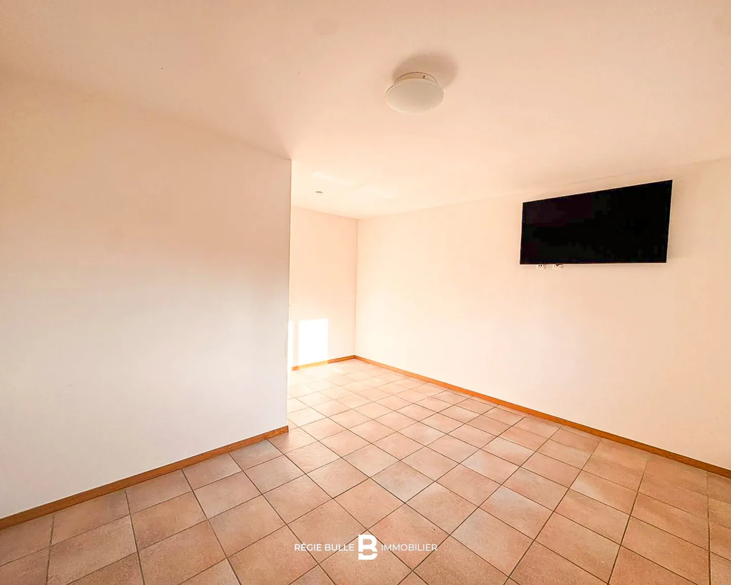 Single house for rent - Photo 9 of 23