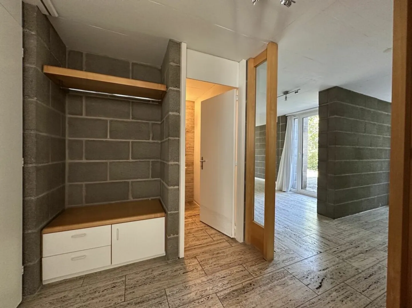 Single house for sale - Photo 3 of 13