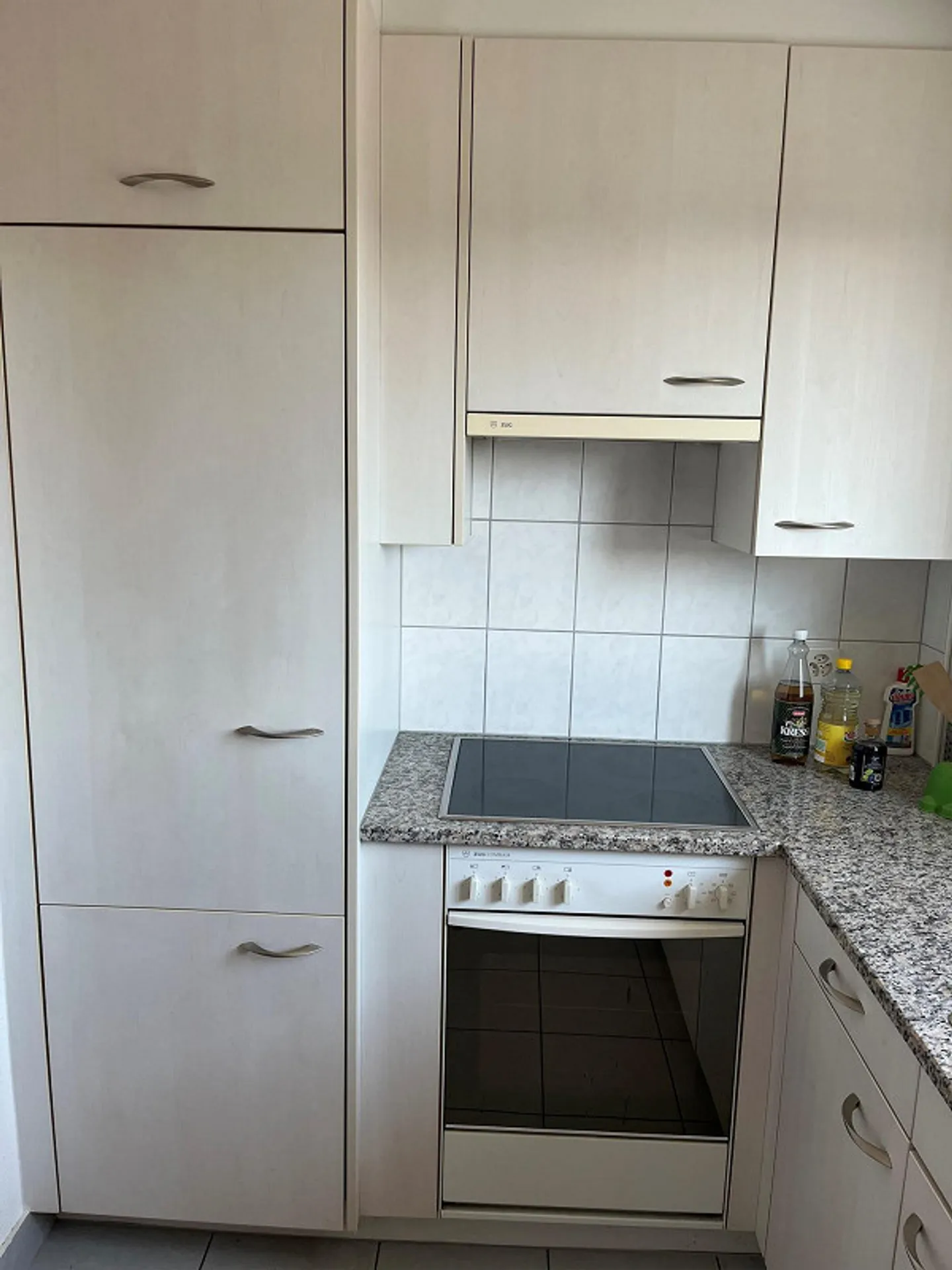 Appartamento 3.5 locali in posizione centrale ad Altendorf - Foto 5 di 8