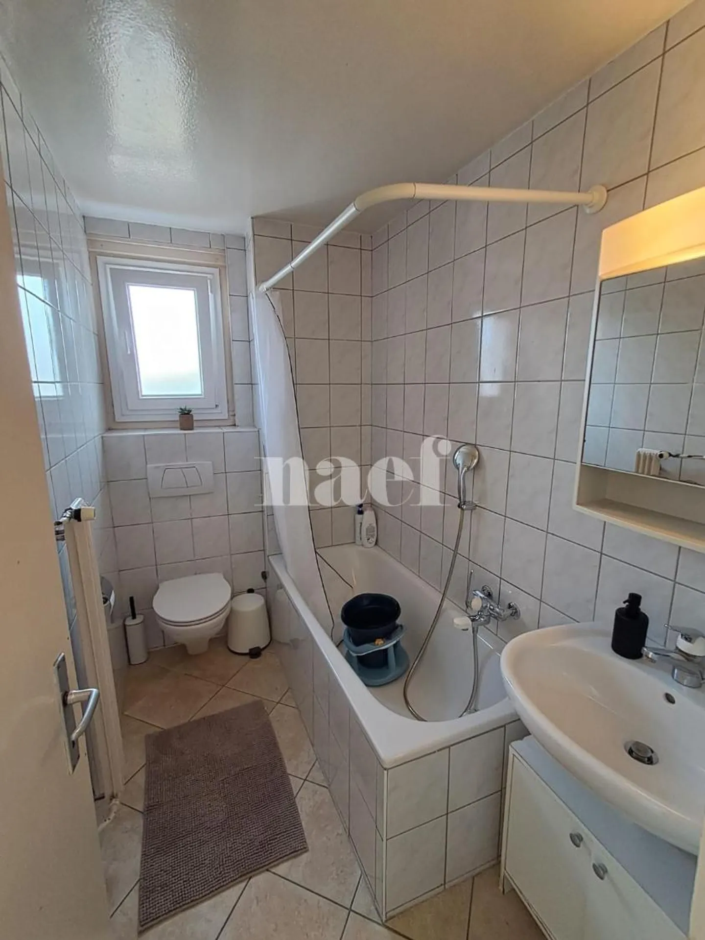 Appartement de trois pièces au 2ème étage - Photo 8 sur 9