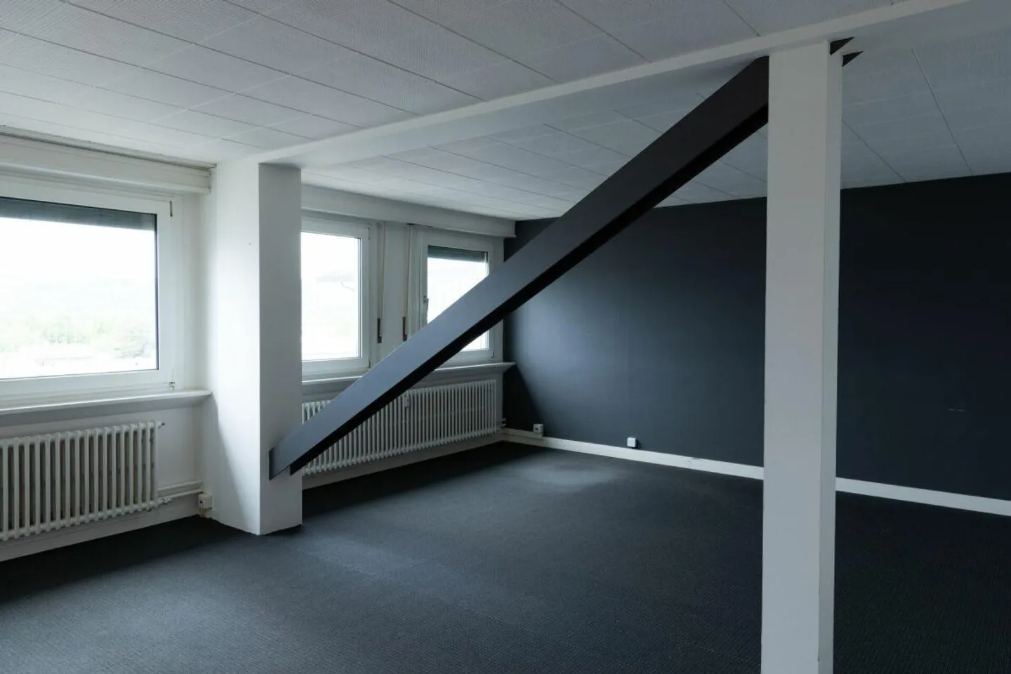 Ufficio di design industriale nell'area Buss di Pratteln - Foto 1 di 5