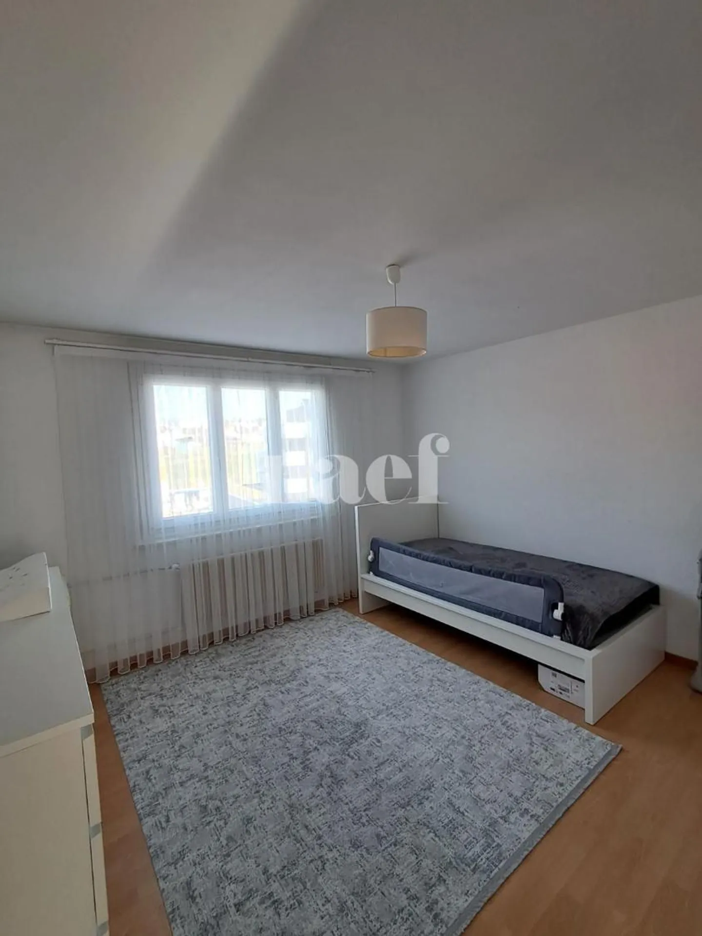 Appartement de trois pièces au 2ème étage - Photo 6 sur 9