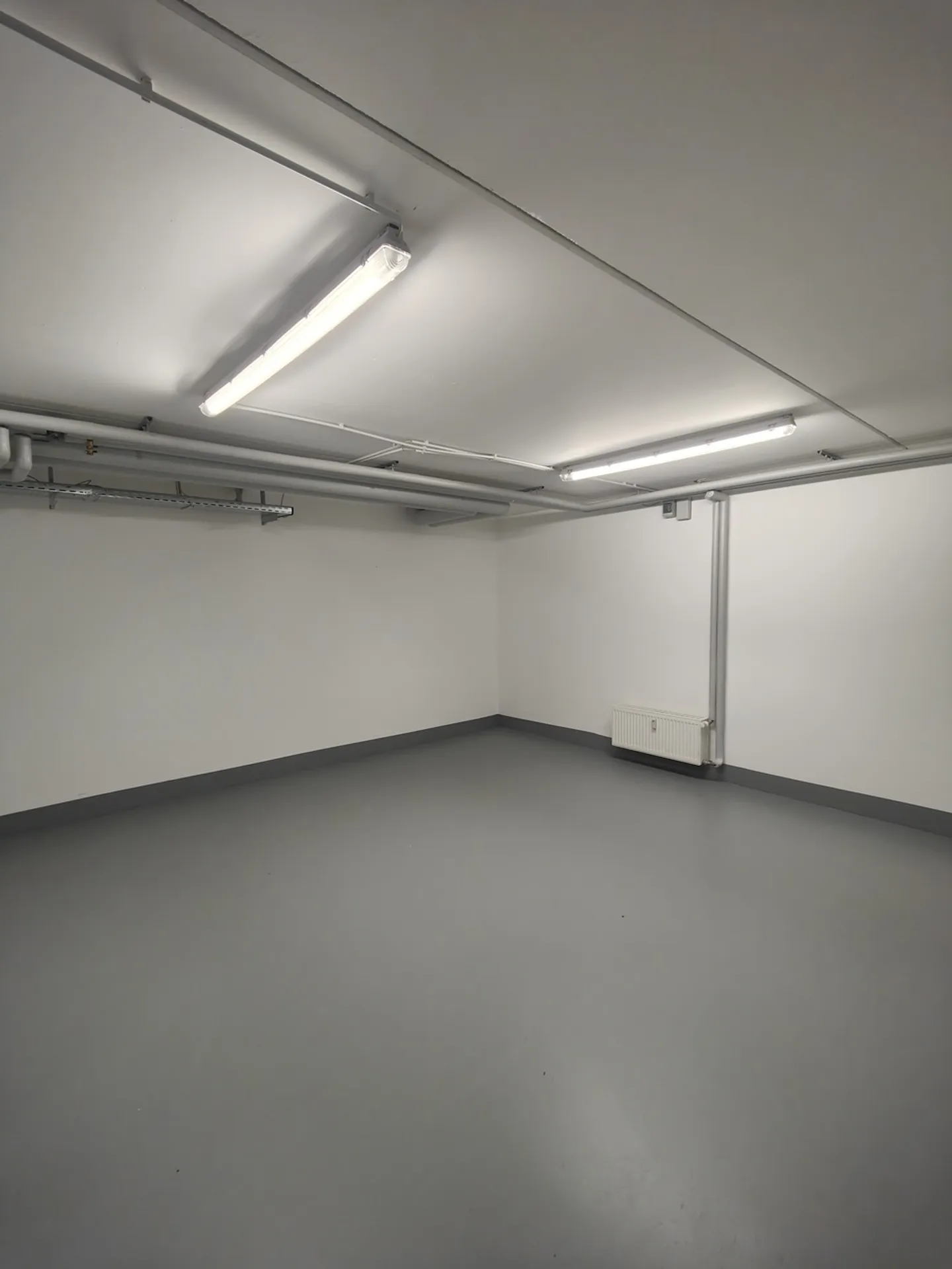 31.8m2 Salle de stockage Cologne - Colonia-Allee 13 - Photo 6 sur 10