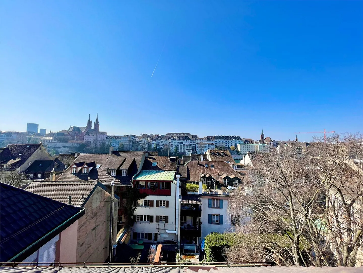 View over Basel! Modern 2.5-room maisonette penthouse 80m2 - Photo 2 of 13