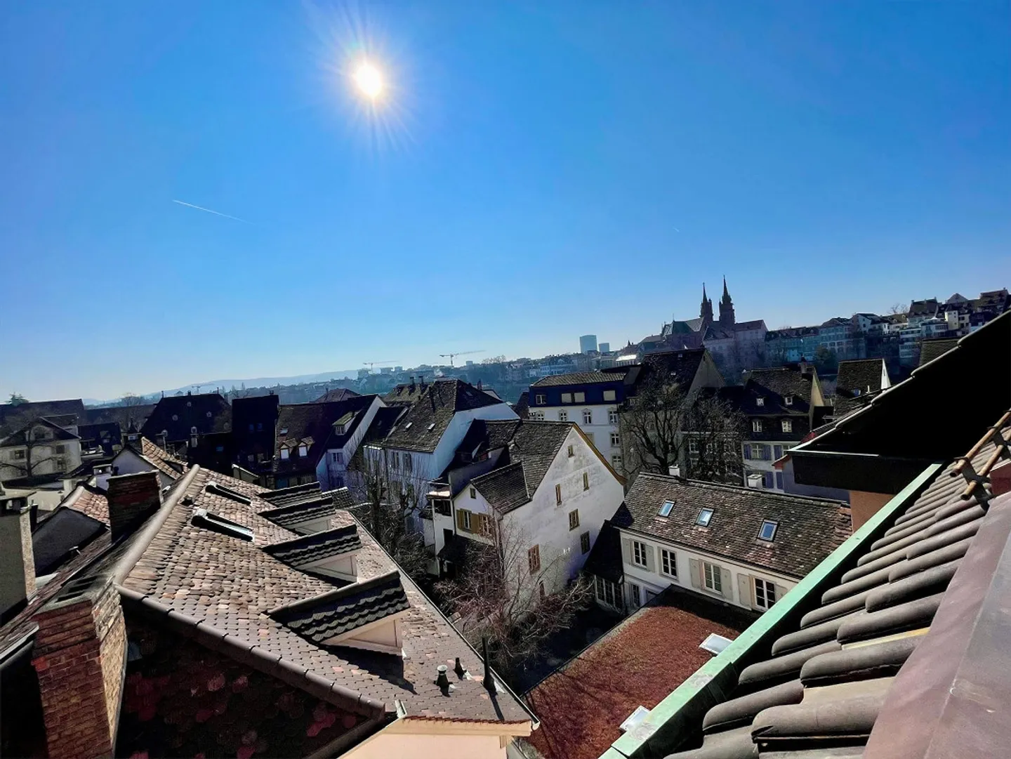 View over Basel! Modern 2.5-room maisonette penthouse 80m2 - Photo 6 of 13
