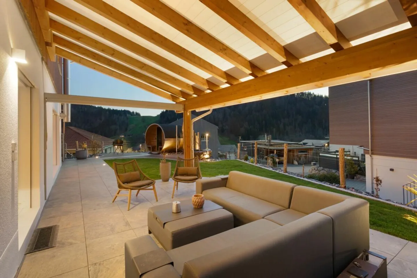 INDEPENDENT, MODERN, UNIQUE? EXCLUSIVE FAMILY IDYLL just 15 min. from Herisau - Photo 7 of 19