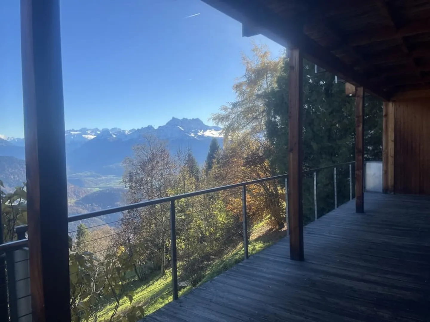 Wunderschöne 4,5 Zimmer mit Balkonterrasse und unverbautem Blick - Foto 8 von 12