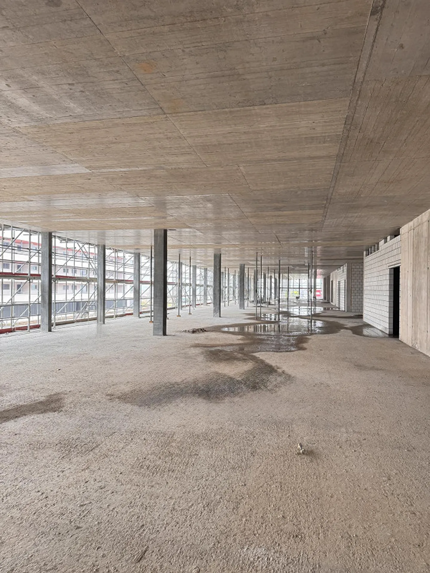 Modernes Gewerbeobjekt in Staufen - Foto 3 von 6