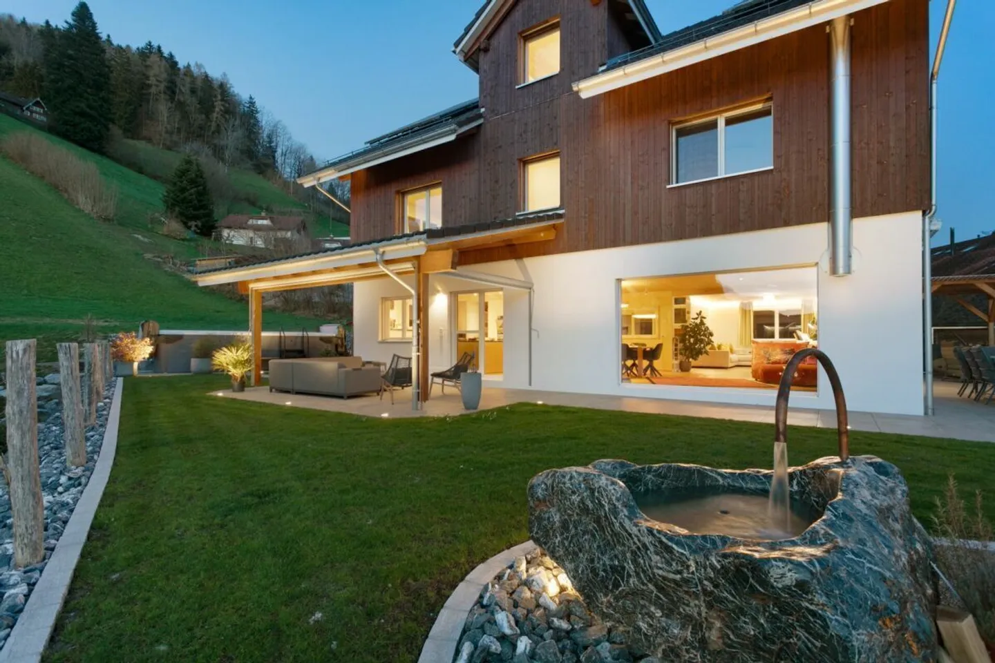 INDEPENDENT, MODERN, UNIQUE? EXCLUSIVE FAMILY IDYLL just 15 min. from Herisau - Photo 15 of 19