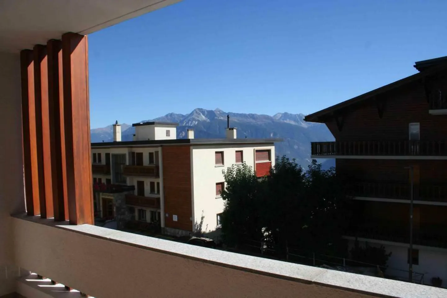 A LA SEMAINE - Crans-Montana - Bellissimo appartamento d'angolo - Foto 11 di 12