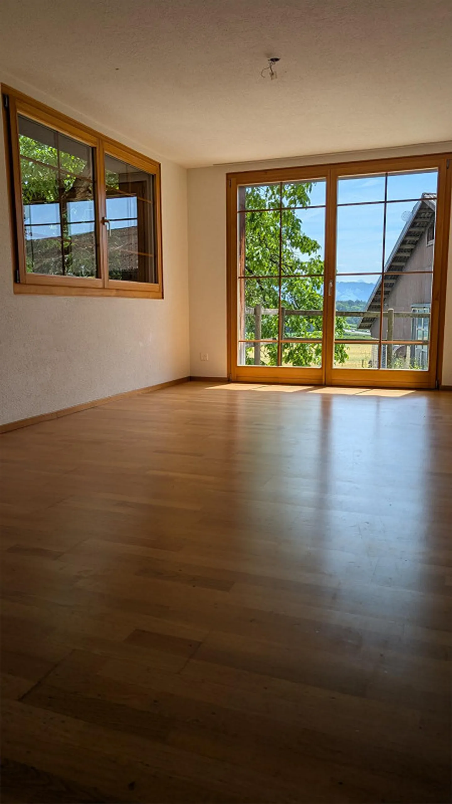 Charmante Bauernhaus Wohnung - Foto 1 von 16