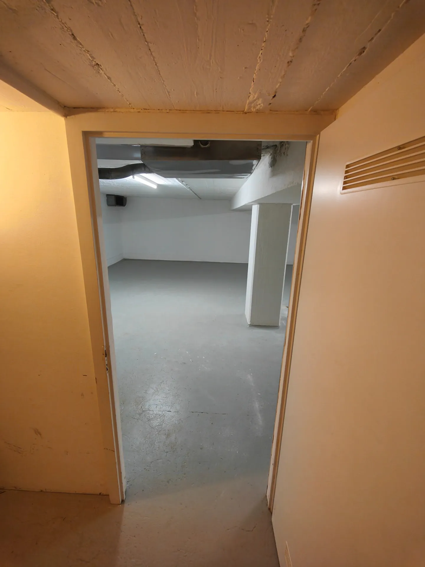 Affittare spazio di stoccaggio Zurigo Distretto 7 - 87m2 Zeltweg 67 - Foto 10 di 10