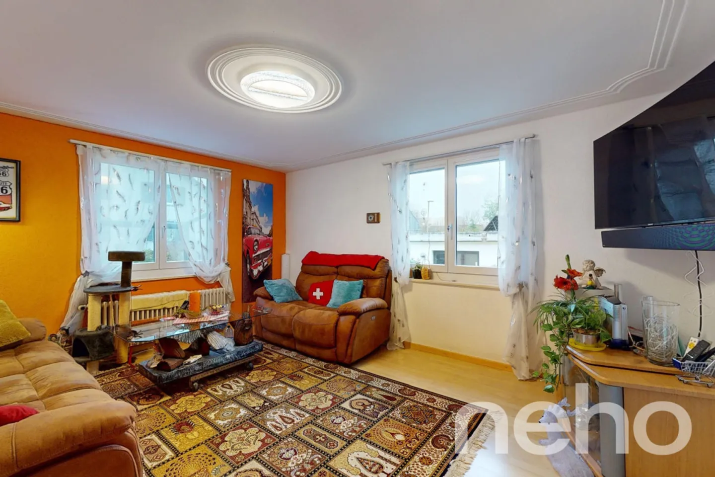 Charming single-family house in a sunny location - Photo 8 of 13