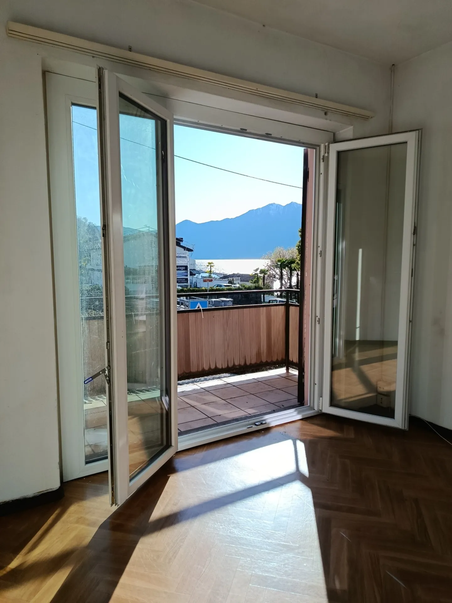 Proprietà mista con ristorante - Foto 28 di 41