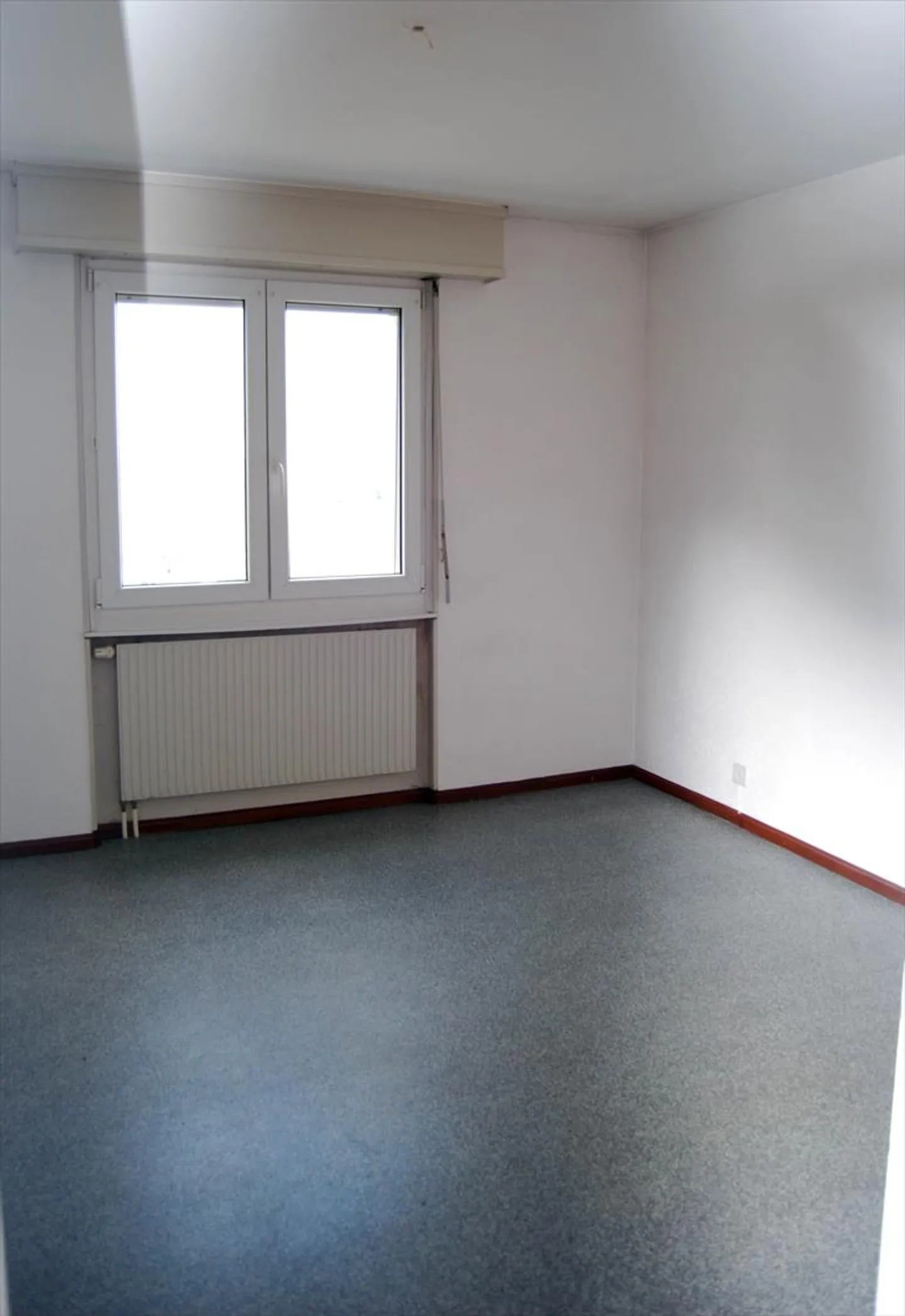 2.5 Room Apartment - Photo 3 of 5