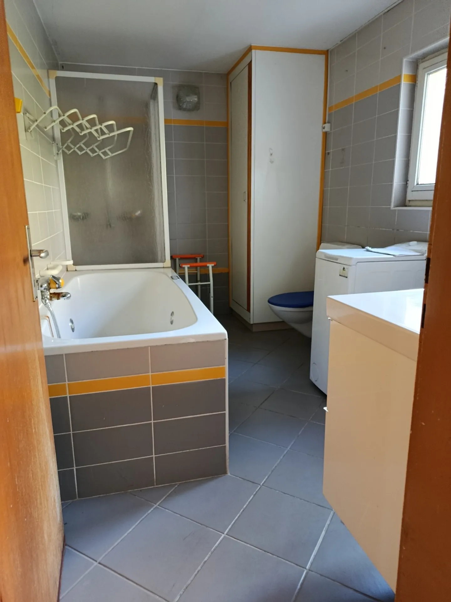 Proprietà mista con ristorante - Foto 32 di 41